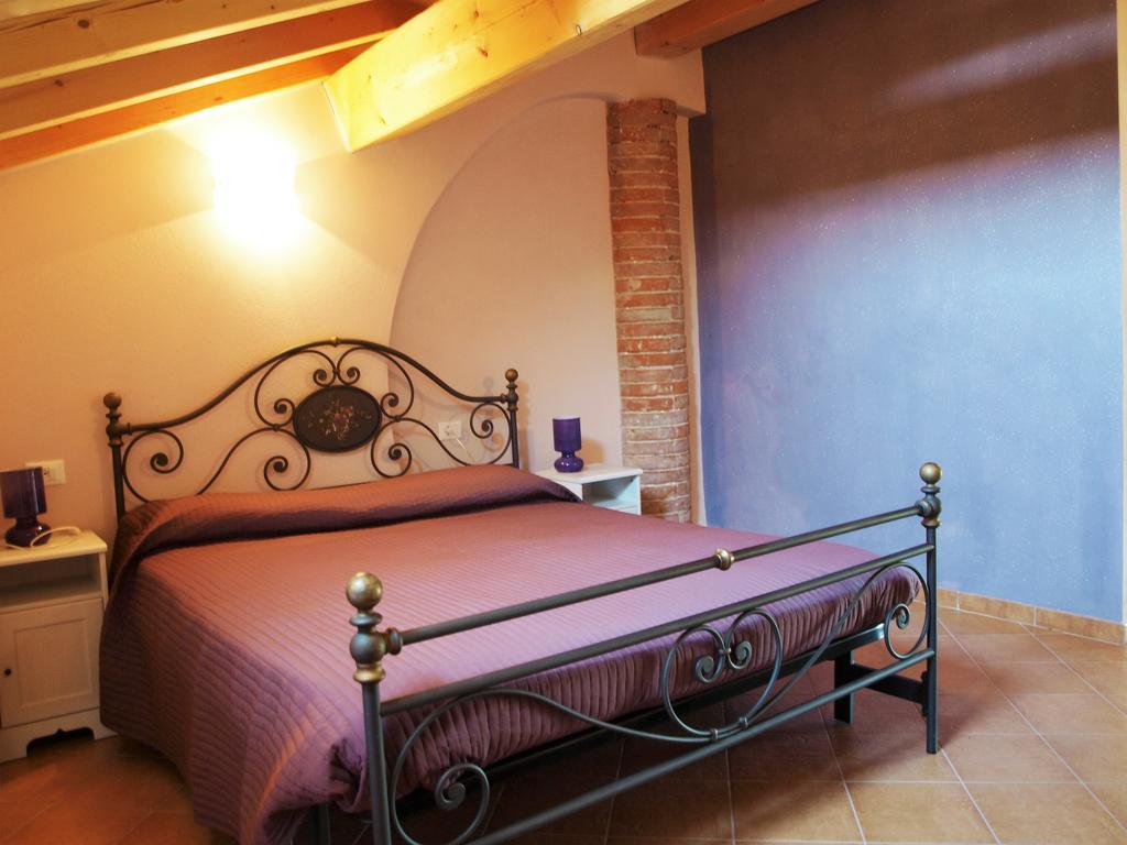 La Cascina Del Sole Hostel Rivarolo del Re ed Uniti Luaran gambar