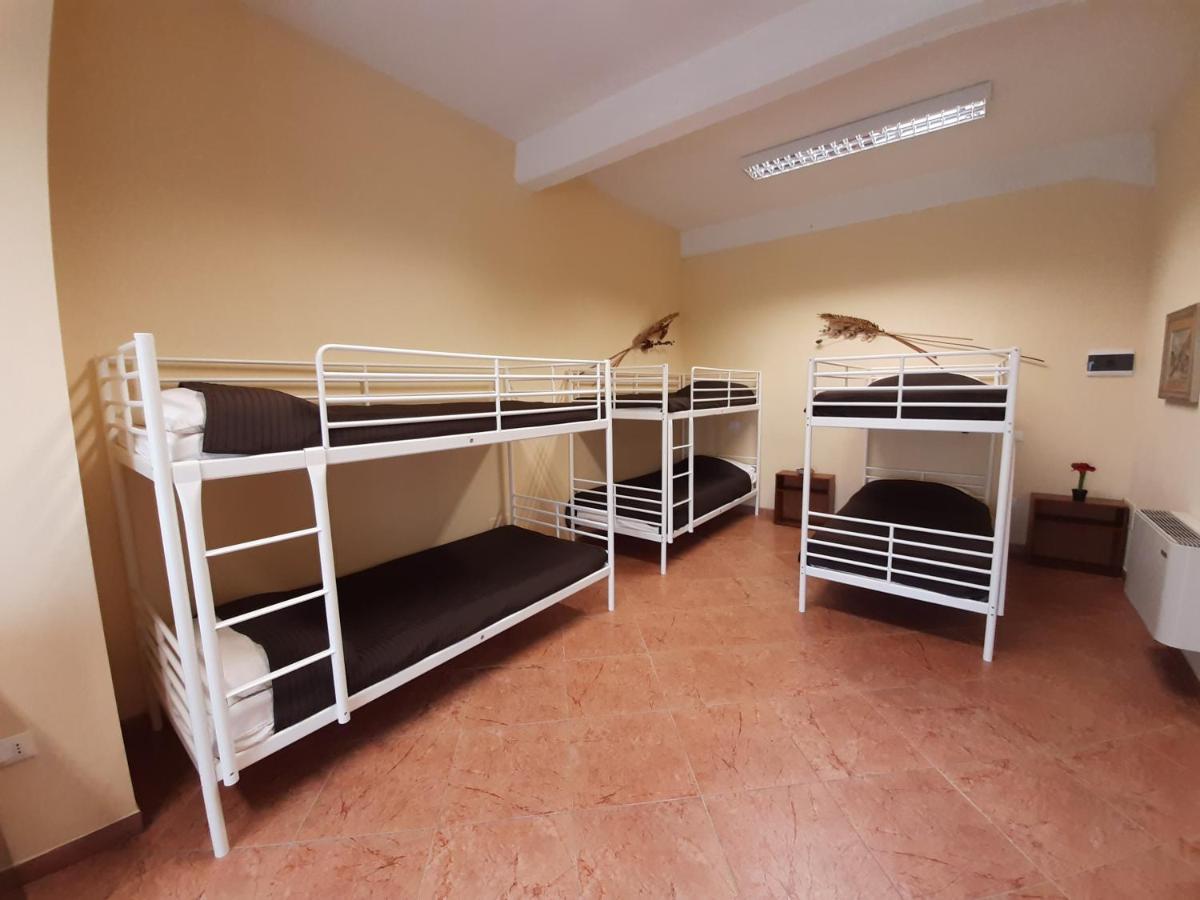 La Cascina Del Sole Hostel Rivarolo del Re ed Uniti Luaran gambar