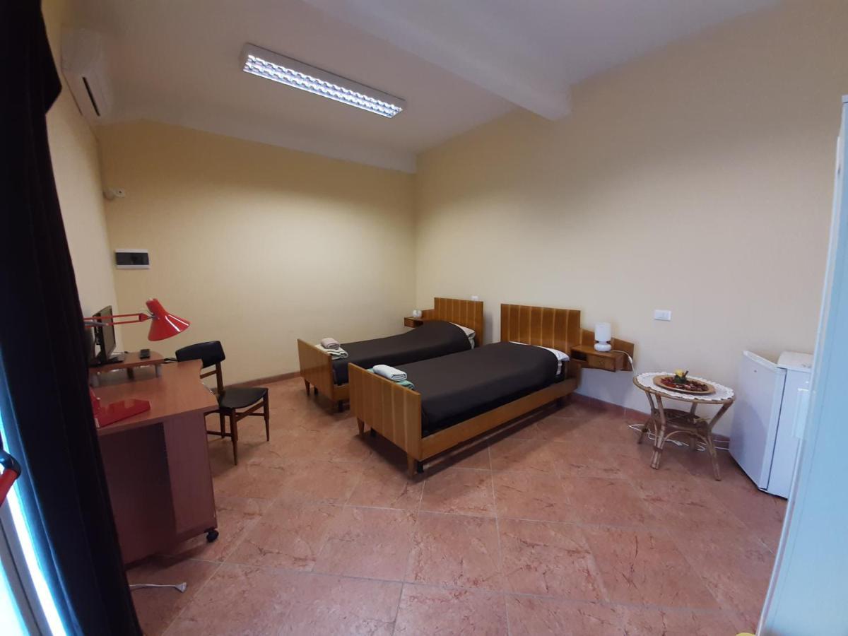 La Cascina Del Sole Hostel Rivarolo del Re ed Uniti Luaran gambar